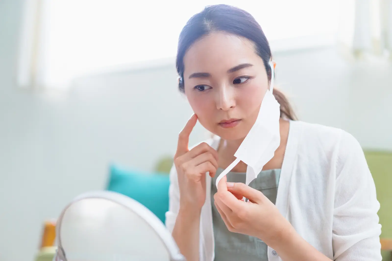 顔の産毛が「なんとなく気になる」人が増えている理由