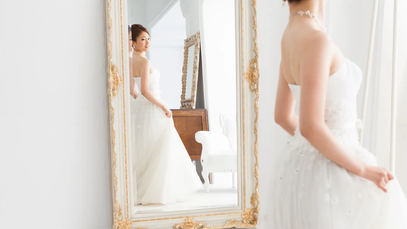 背中・うなじ脱毛がブライダルで選ばれる理由